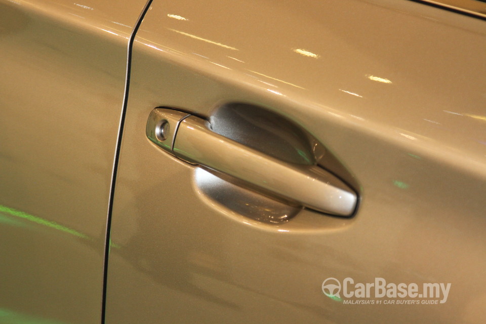 Subaru Outback BN (2015) Exterior