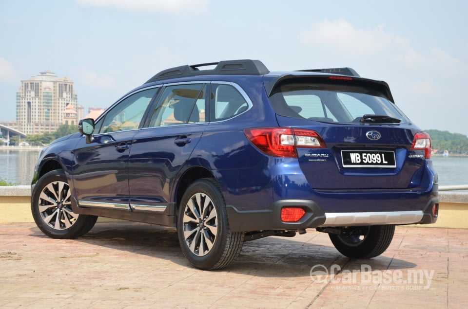Subaru Outback BN (2015) Exterior