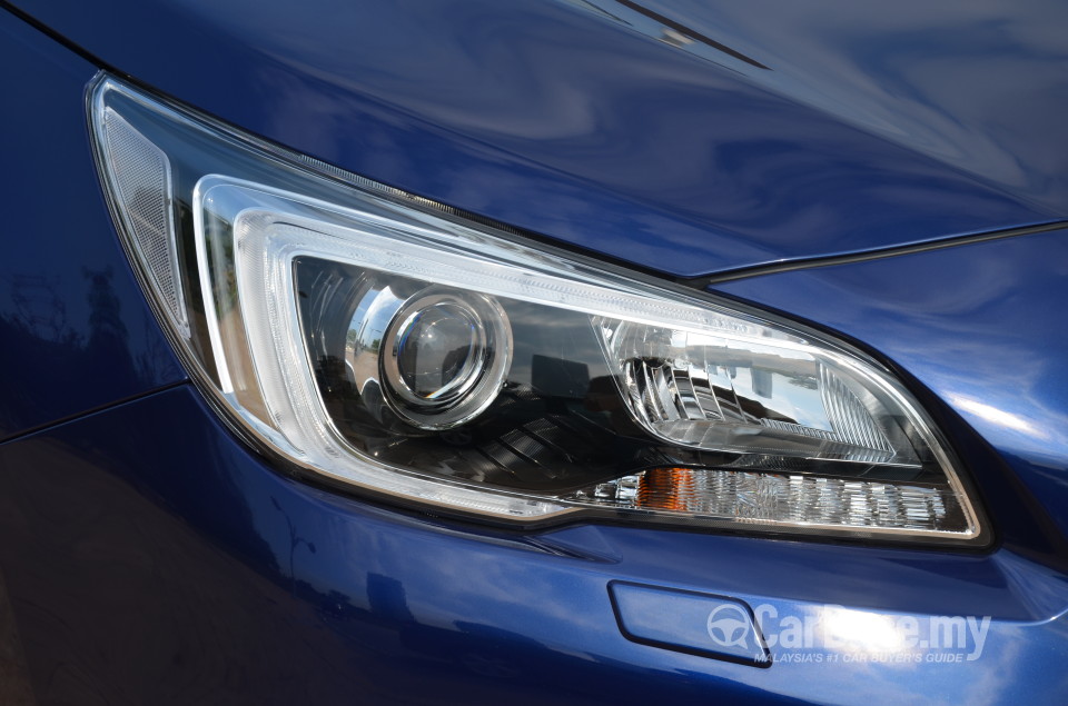 Subaru Outback BN (2015) Exterior