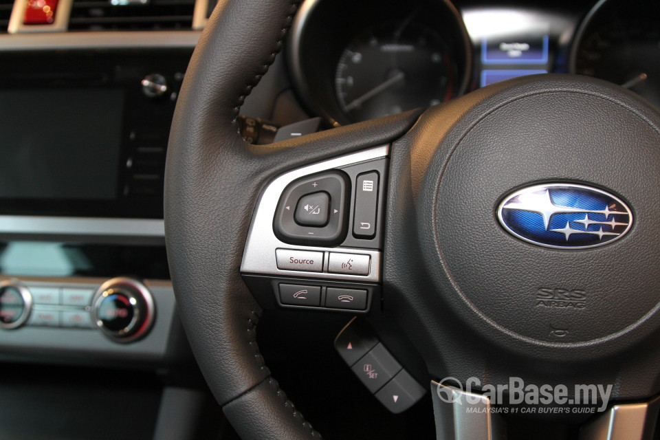 Subaru Outback BN (2015) Interior