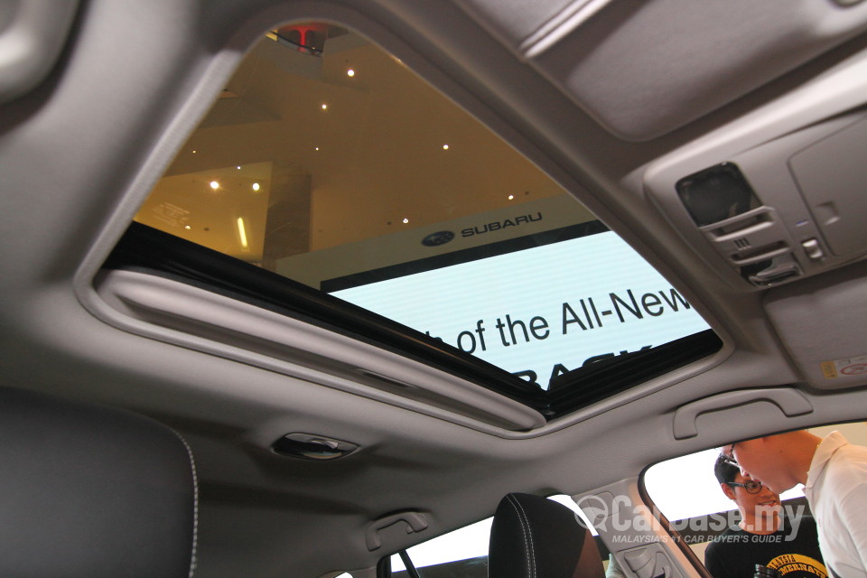 Subaru Outback BN (2015) Interior