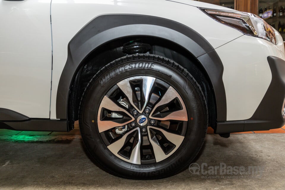 Subaru Outback BT (2024) Exterior