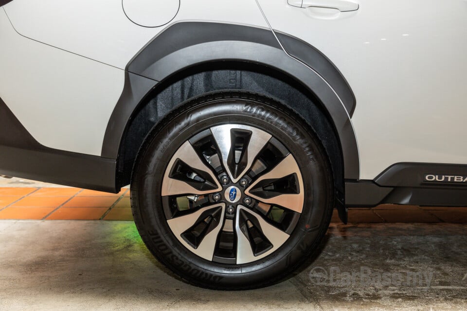 Subaru Outback BT (2024) Exterior