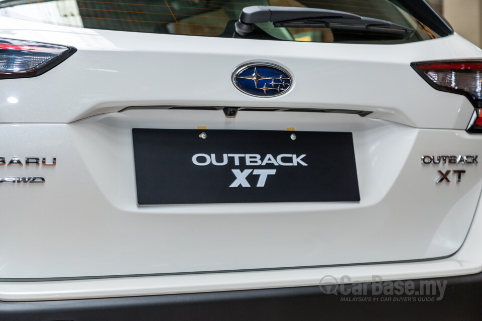 Subaru Outback BT (2024) Exterior