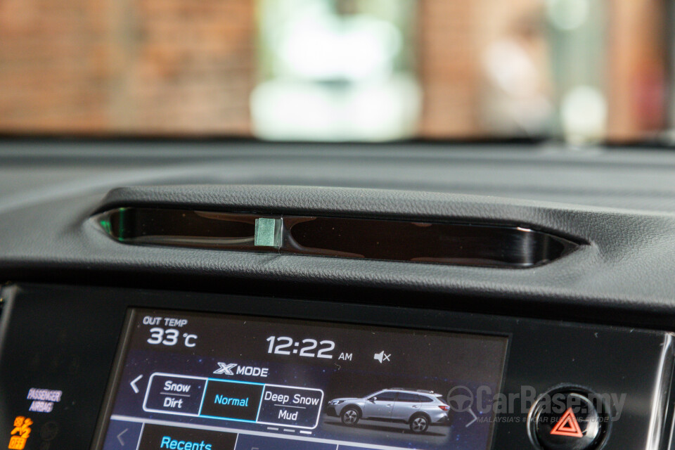 Subaru Outback BT (2024) Interior