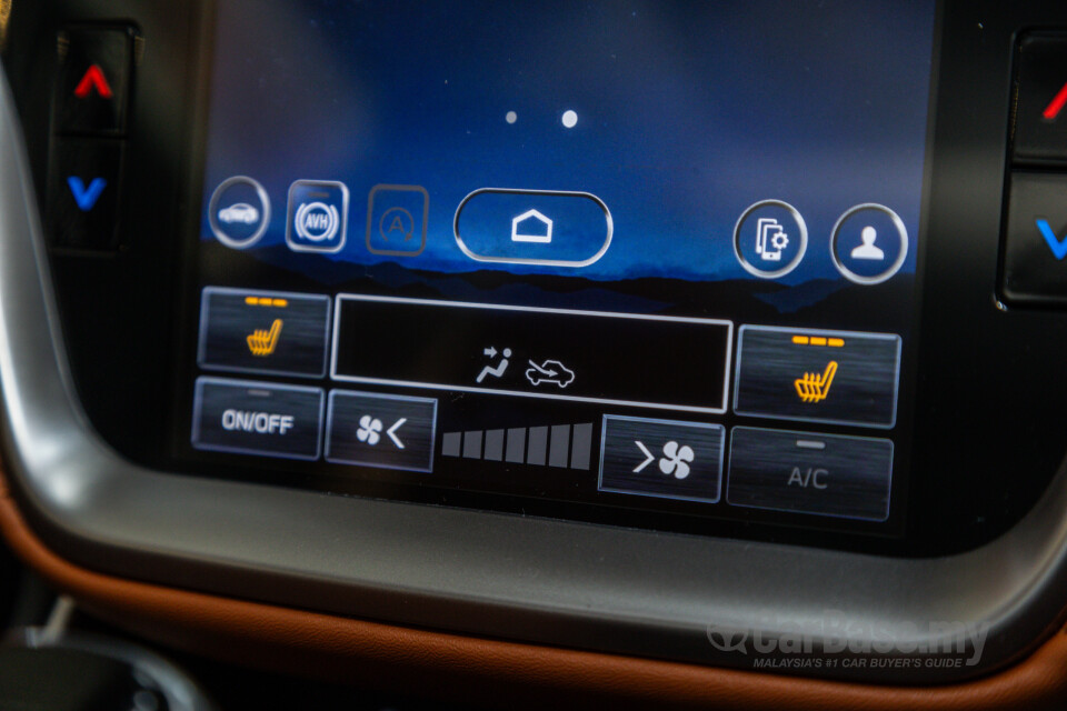 Subaru Outback BT (2024) Interior