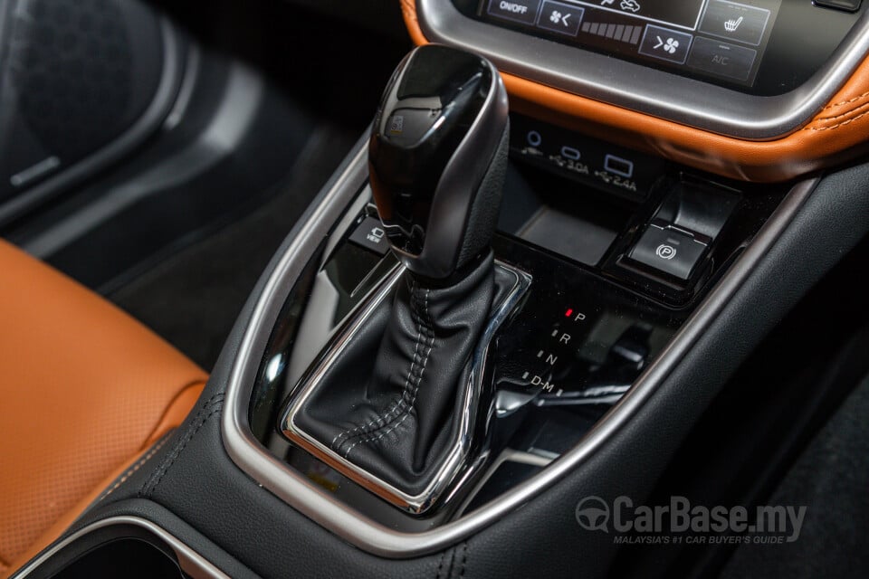 Subaru Outback BT (2024) Interior
