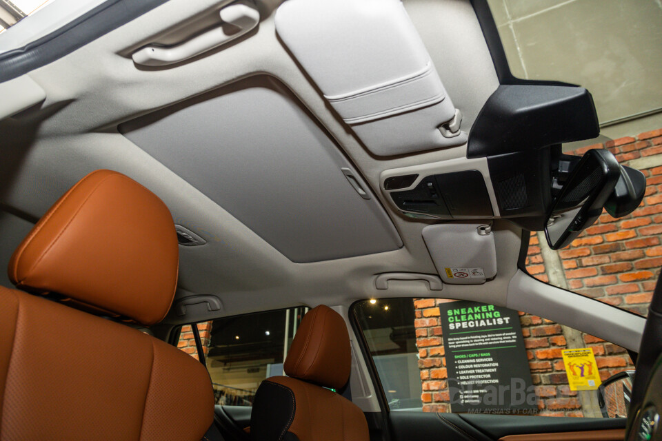 Subaru Outback BT (2024) Interior