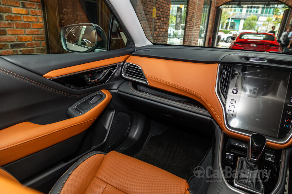 Subaru Outback BT (2024) Interior
