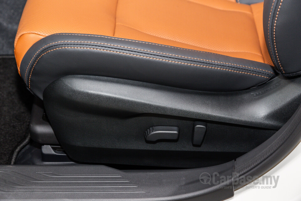 Subaru Outback BT (2024) Interior