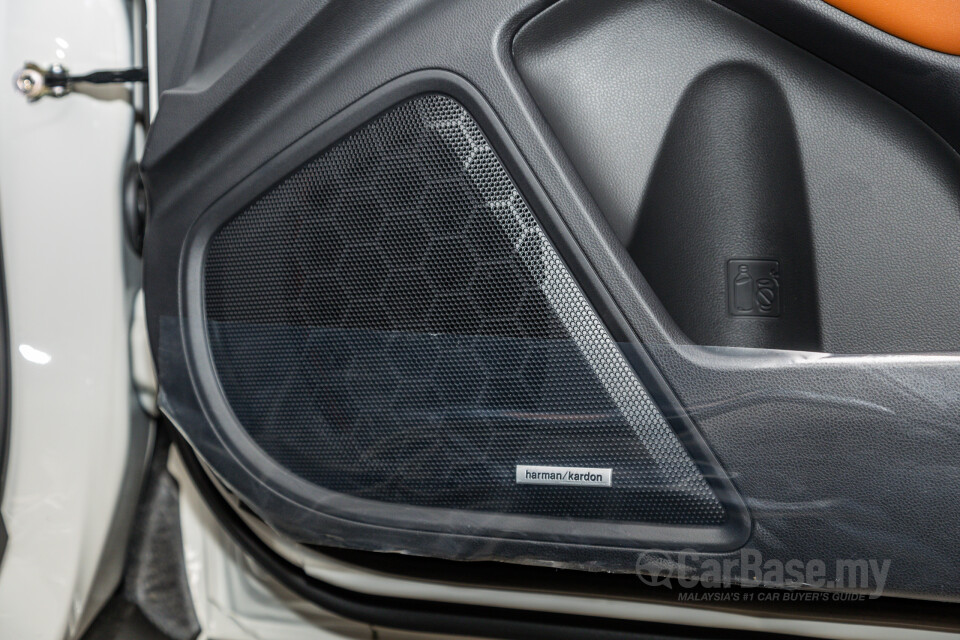 Subaru Outback BT (2024) Interior