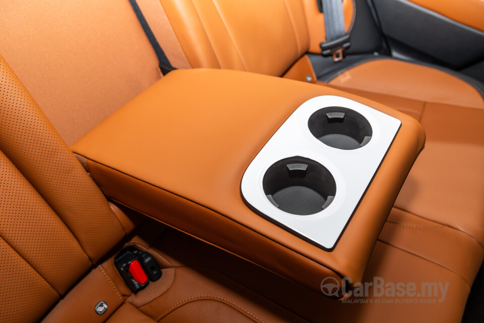 Subaru Outback BT (2024) Interior