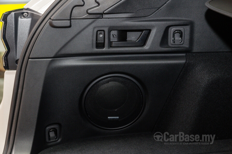 Subaru Outback BT (2024) Interior