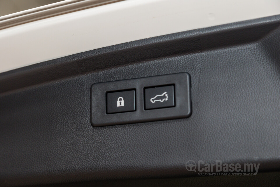 Subaru Outback BT (2024) Interior