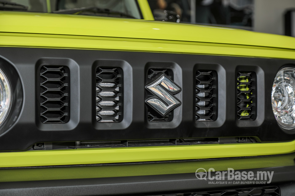 Suzuki Jimny JB74 (2021) Exterior