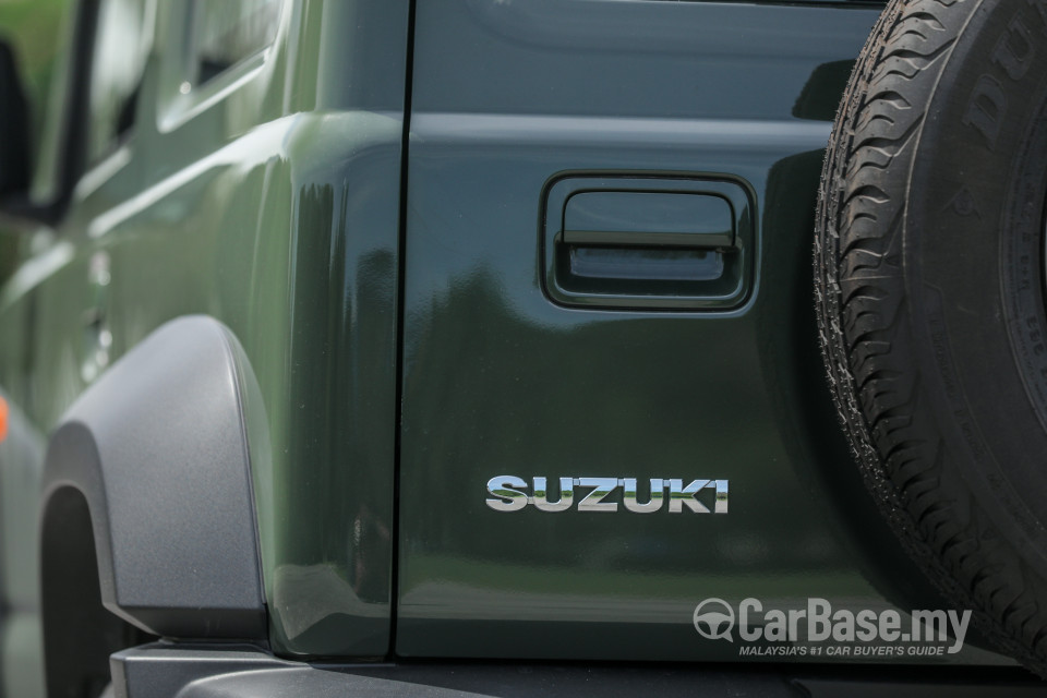 Suzuki Jimny JB74 (2021) Exterior