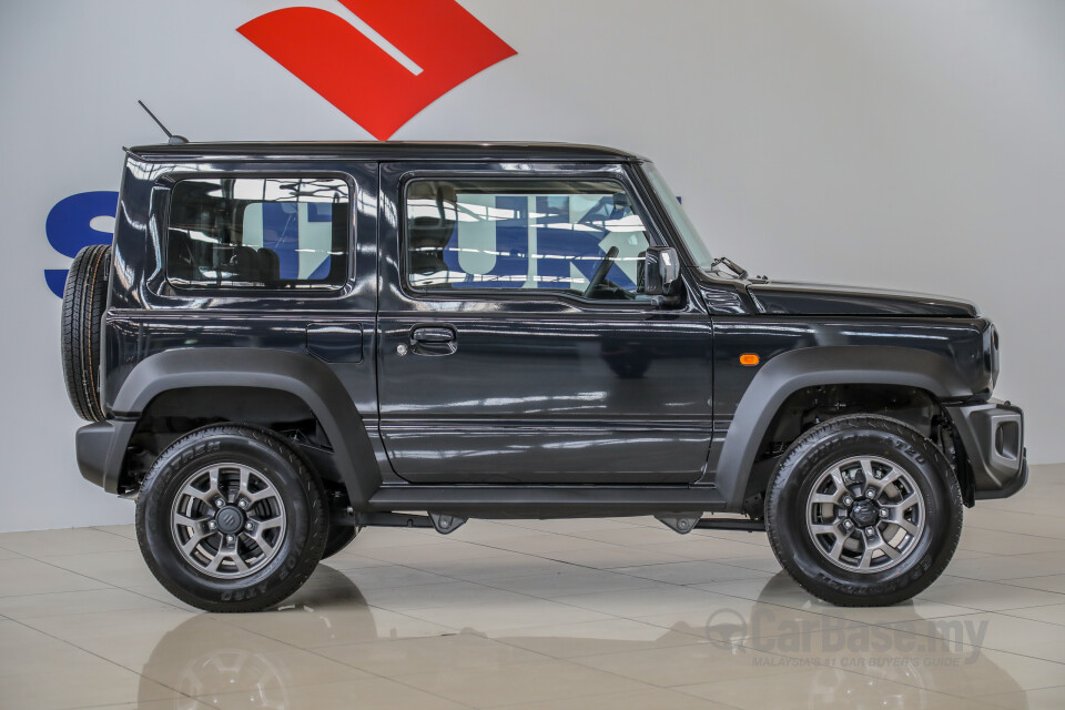 Suzuki Jimny JB74 (2021) Exterior