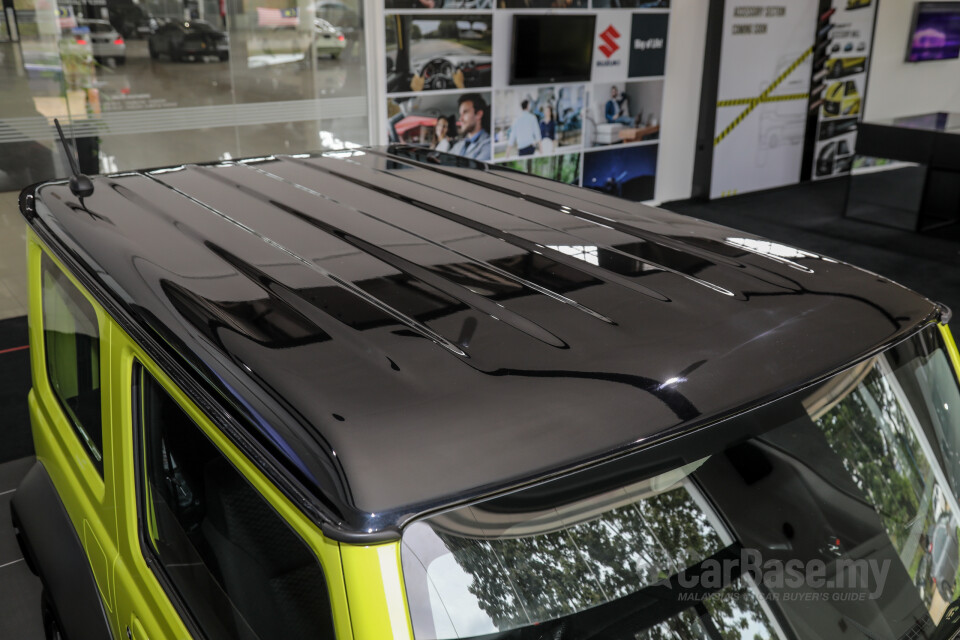 Suzuki Jimny JB74 (2021) Exterior
