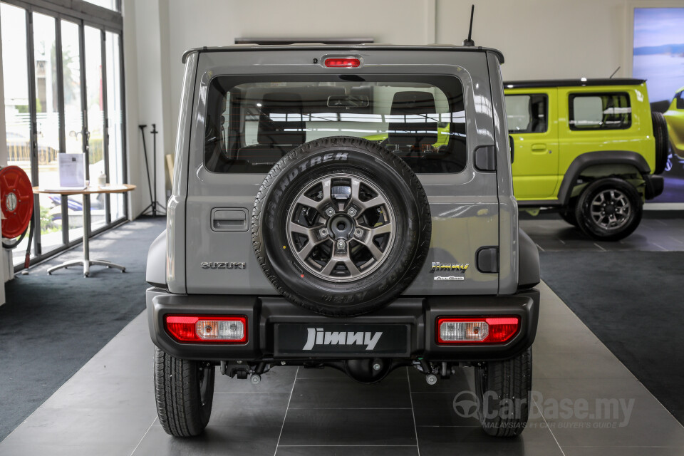 Suzuki Jimny JB74 (2021) Exterior
