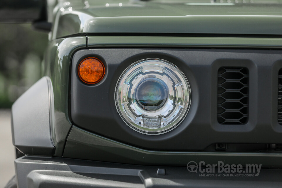 Suzuki Jimny JB74 (2021) Exterior
