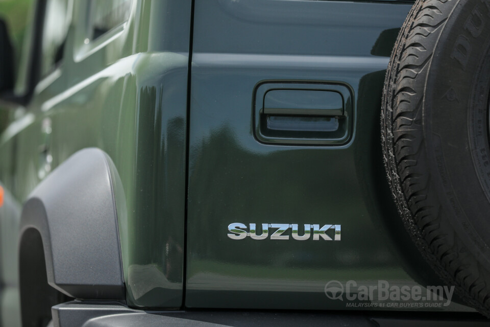 Suzuki Jimny JB74 (2021) Exterior