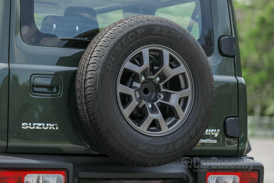 Suzuki Jimny JB74 (2021) Exterior