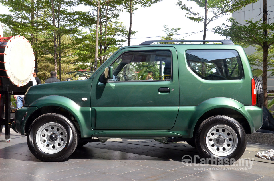 Suzuki Jimny JB43 (2013) Exterior