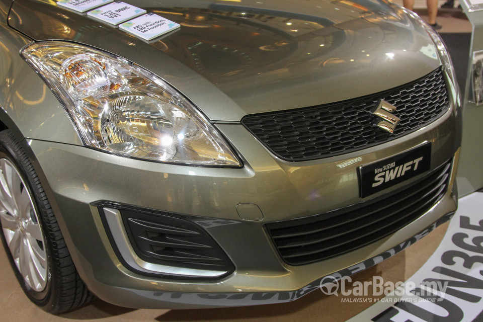 Suzuki Swift Mk3 Facelift (2015) Exterior