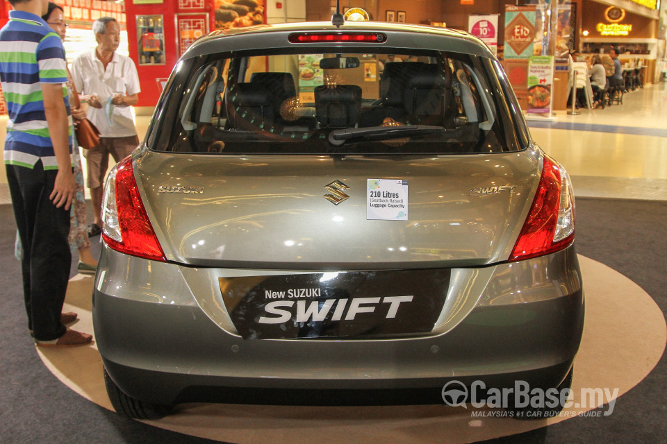 Suzuki Swift Mk3 Facelift (2015) Exterior