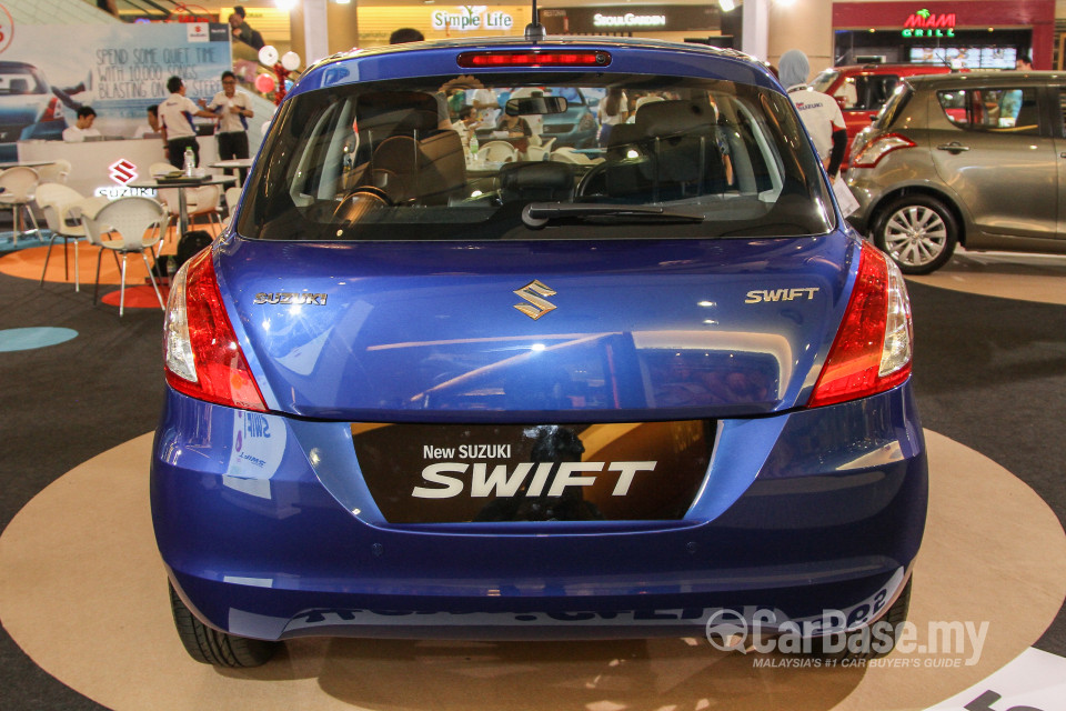 Suzuki Swift Mk3 Facelift (2015) Exterior