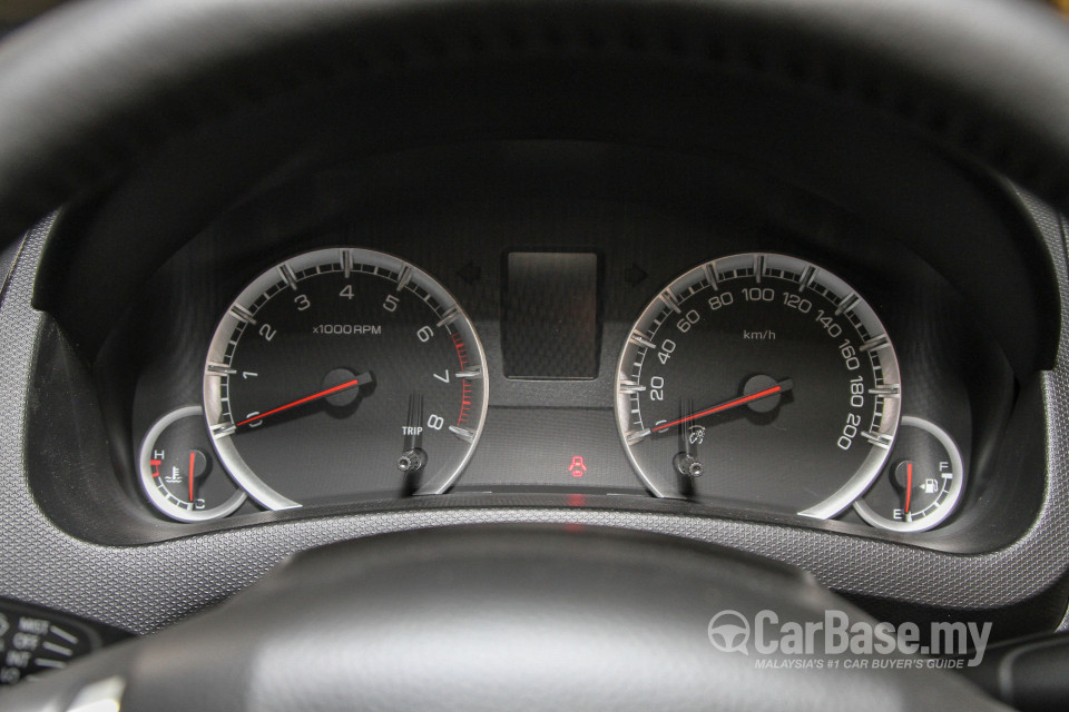 Suzuki Swift Mk3 Facelift (2015) Interior