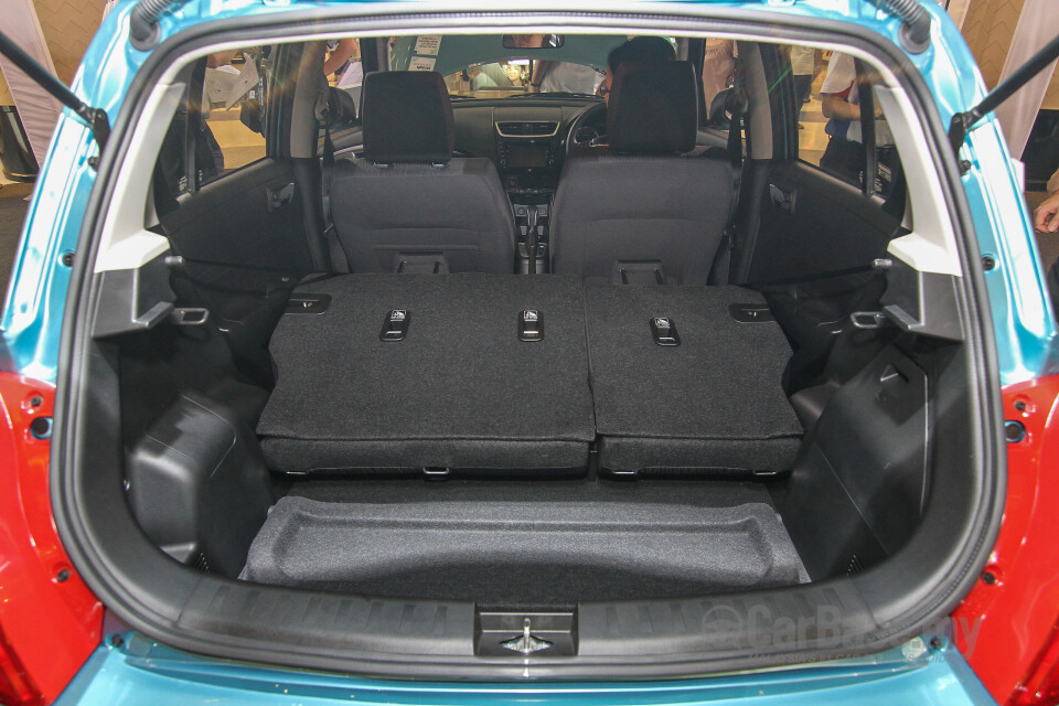 Toyota Fortuner AN160 (2016) Interior