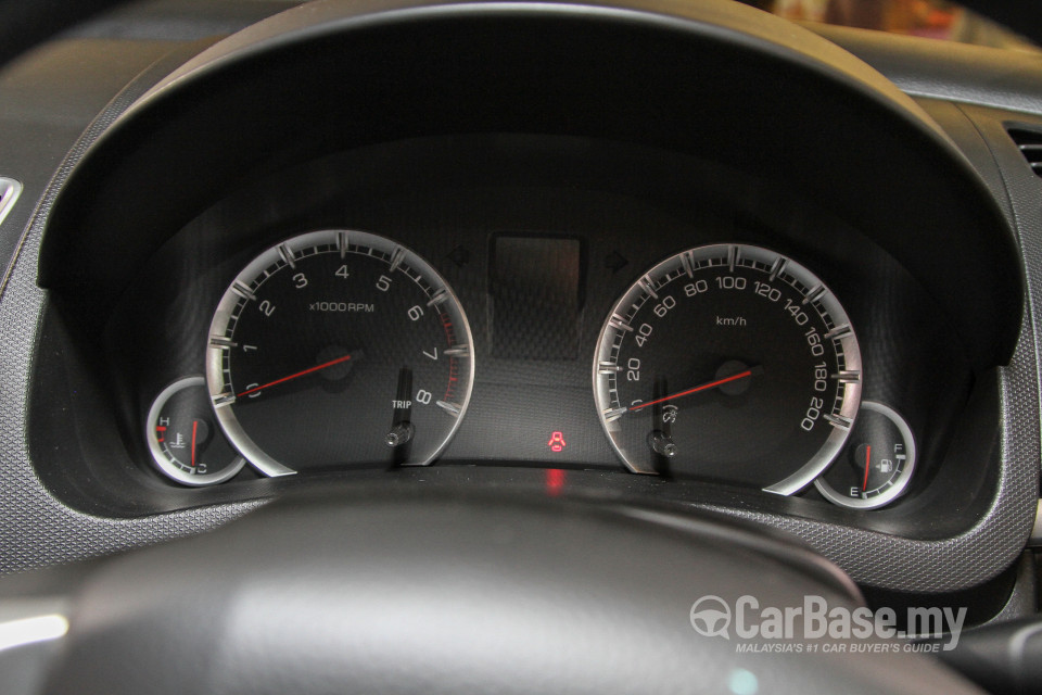 Suzuki Swift Mk3 Facelift (2015) Interior