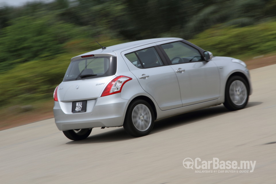 Suzuki Swift Mk3  (2013) Exterior