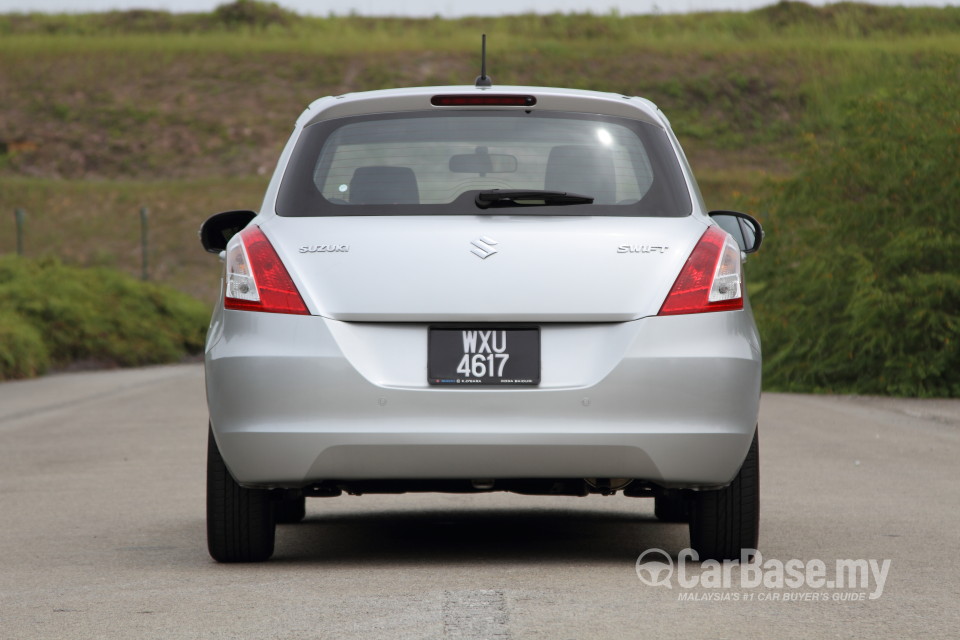 Suzuki Swift Mk3  (2013) Exterior