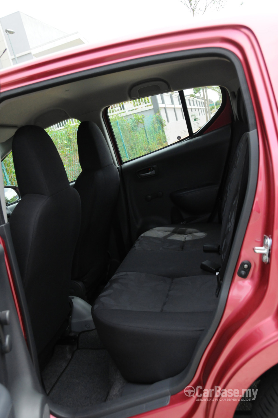 Suzuki Alto Mk7 (2010) Interior
