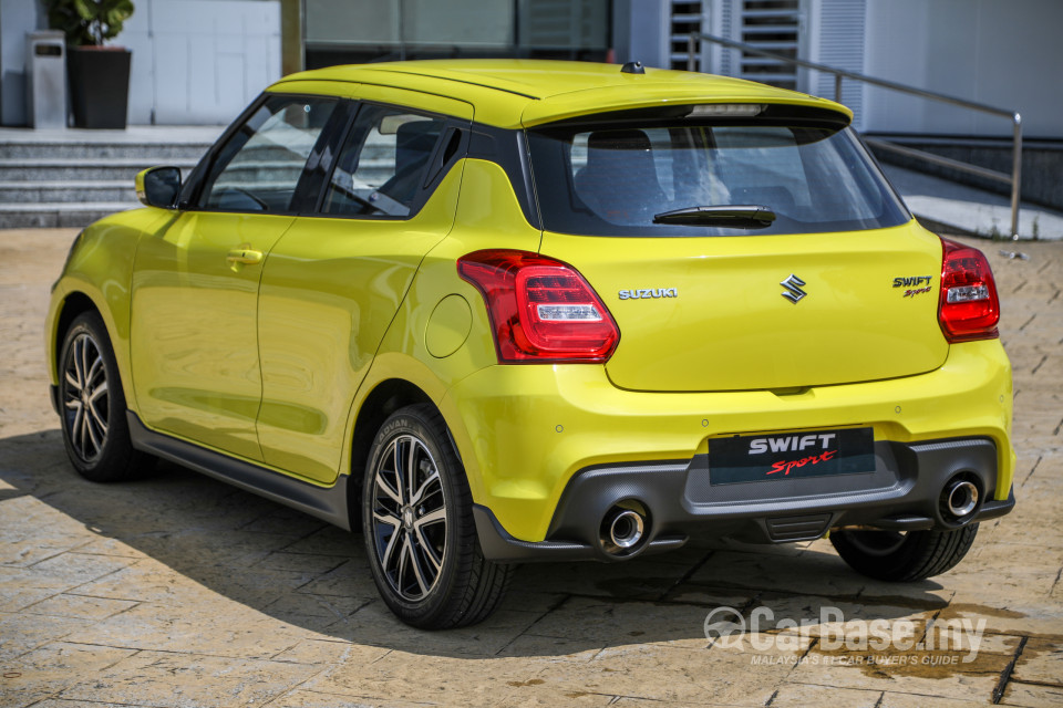 Suzuki Swift Sport ZC33S (2021) Exterior