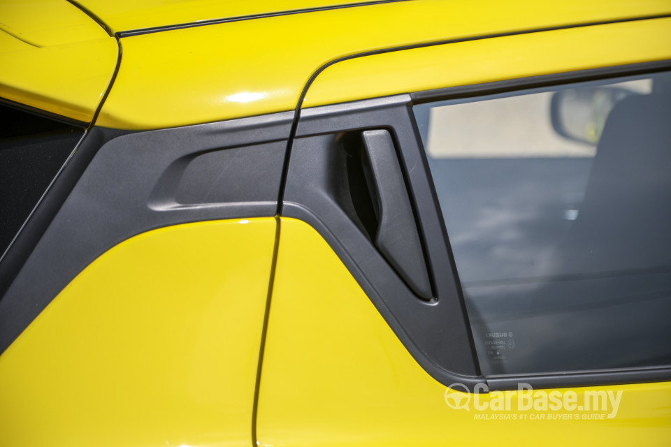 Suzuki Swift Sport ZC33S (2021) Exterior