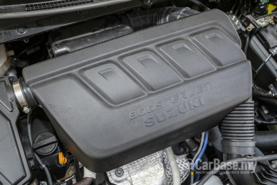 Suzuki Swift Sport ZC33S (2021) Exterior