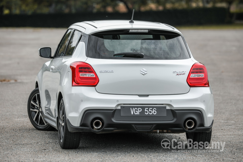 Suzuki Swift Sport ZC33S (2021) Exterior
