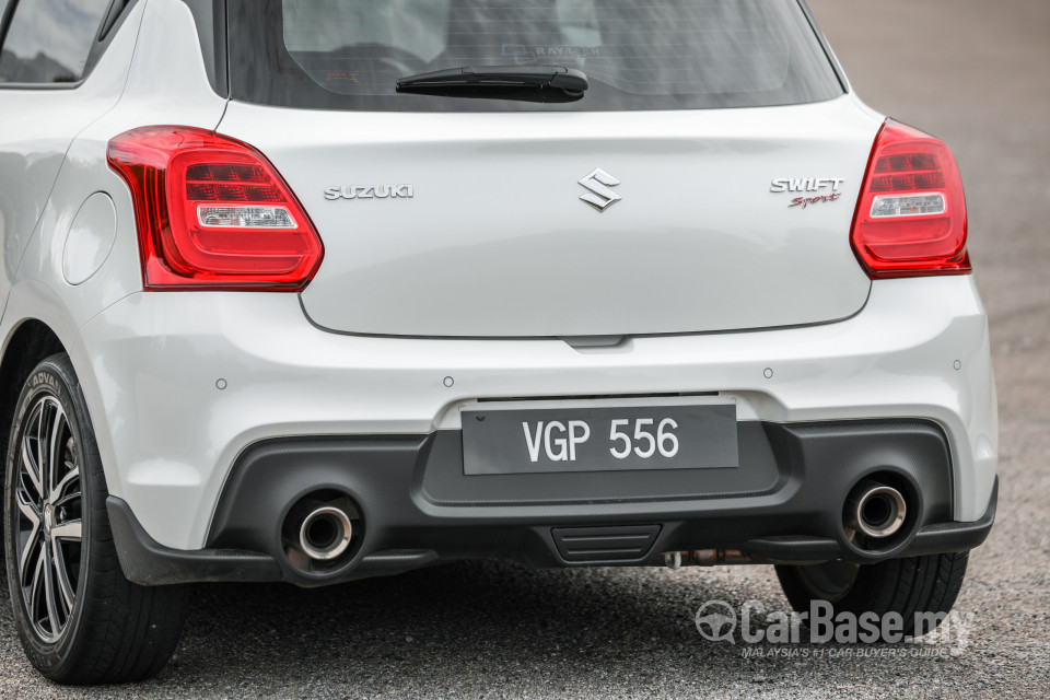Suzuki Swift Sport ZC33S (2021) Exterior