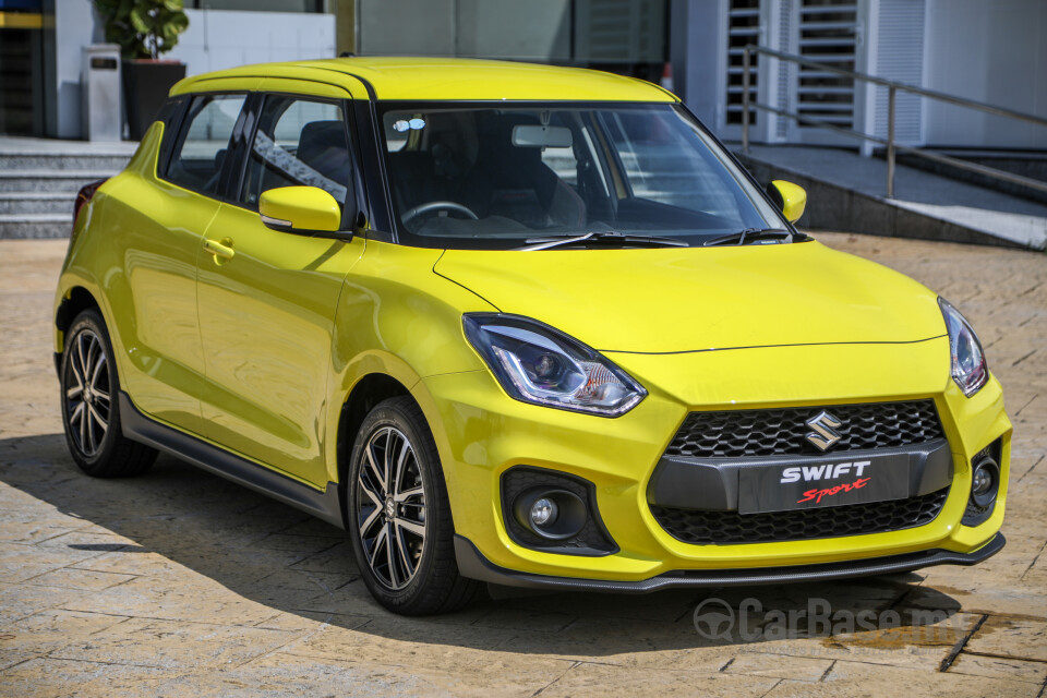 Suzuki Swift Sport ZC33S (2021) Exterior
