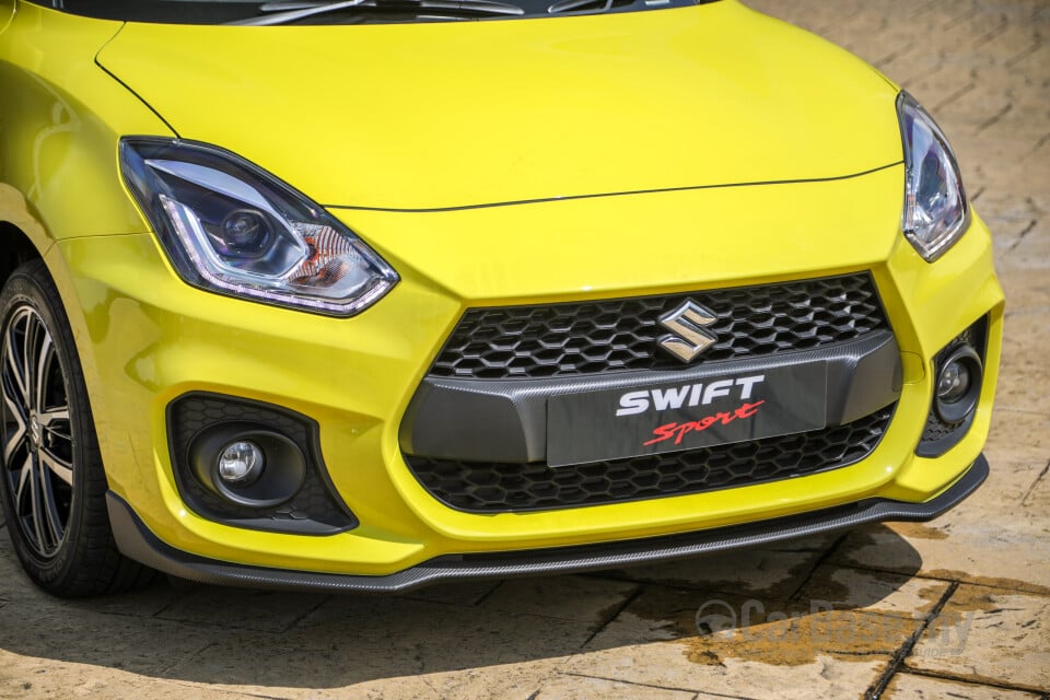 Suzuki Swift Sport ZC33S (2021) Exterior