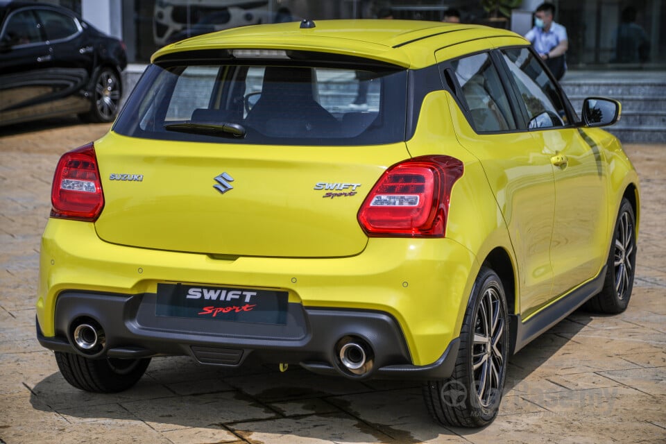 Suzuki Swift Sport ZC33S (2021) Exterior