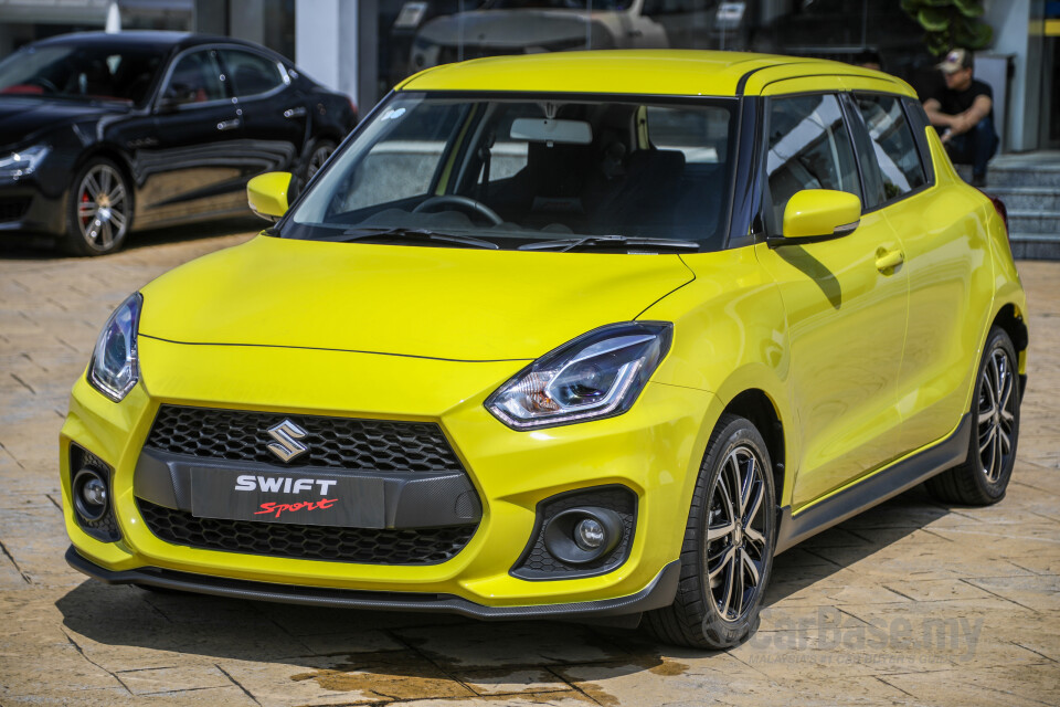 Suzuki Swift Sport ZC33S (2021) Exterior