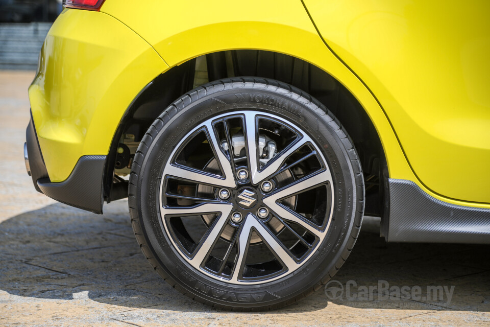 Suzuki Swift Sport ZC33S (2021) Exterior