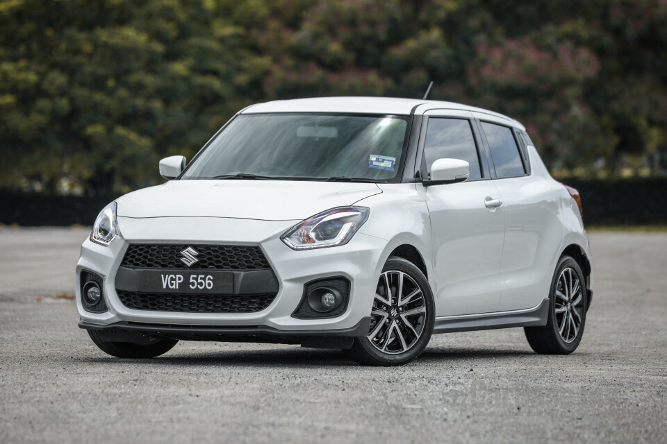 Suzuki Swift Sport ZC33S (2021) Exterior