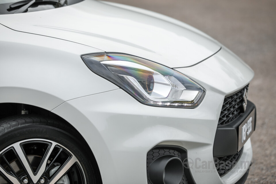 Suzuki Swift Sport ZC33S (2021) Exterior
