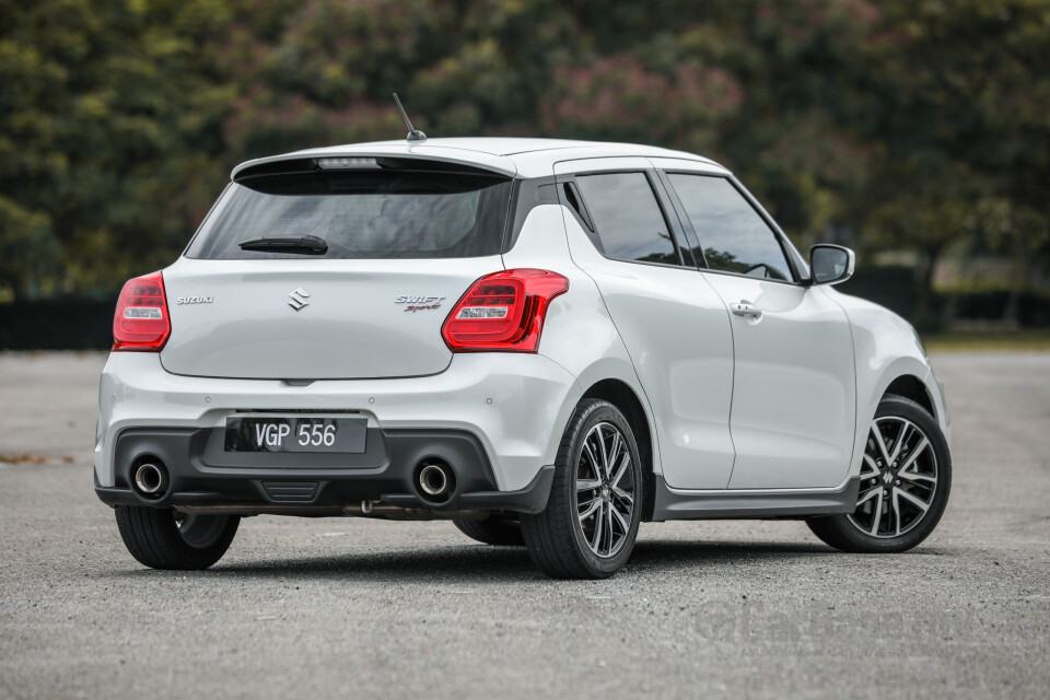 Suzuki Swift Sport ZC33S (2021) Exterior