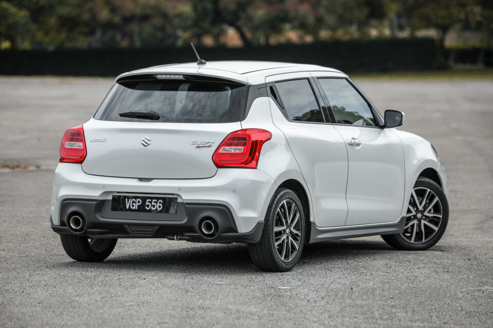 Suzuki Swift Sport ZC33S (2021) Exterior